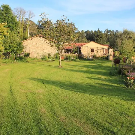 Casa De Vilar De Rei, Ferias Em Familia Com Piscina Nyaraló