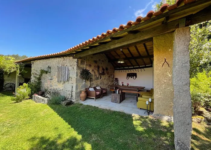 Semesterbostad Casa De Vilar De Rei, Ferias Em Familia Com Piscina Ponte de Lima