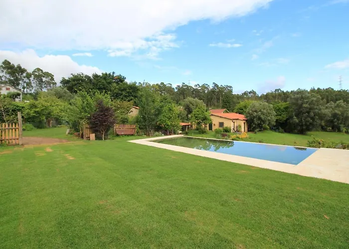 Semesterbostad Casa De Vilar De Rei, Ferias Em Familia Com Piscina *